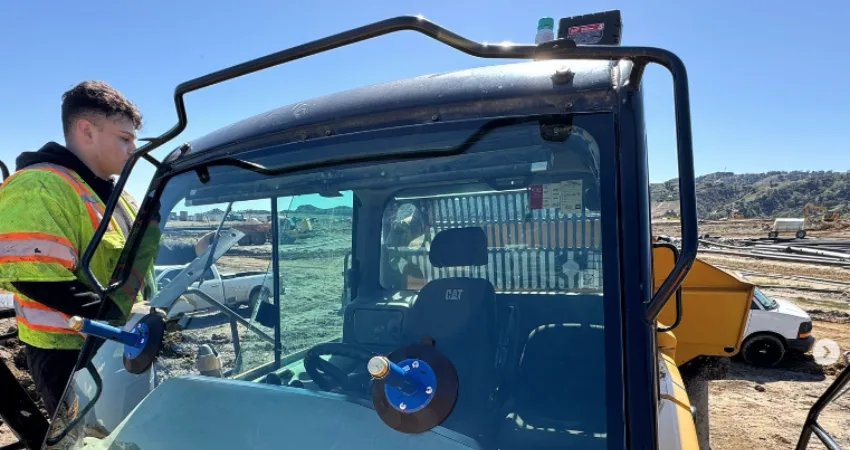 heavy-equipment-glass-repair | 760-217-1038 Local Heavy Equipment Glass Repair